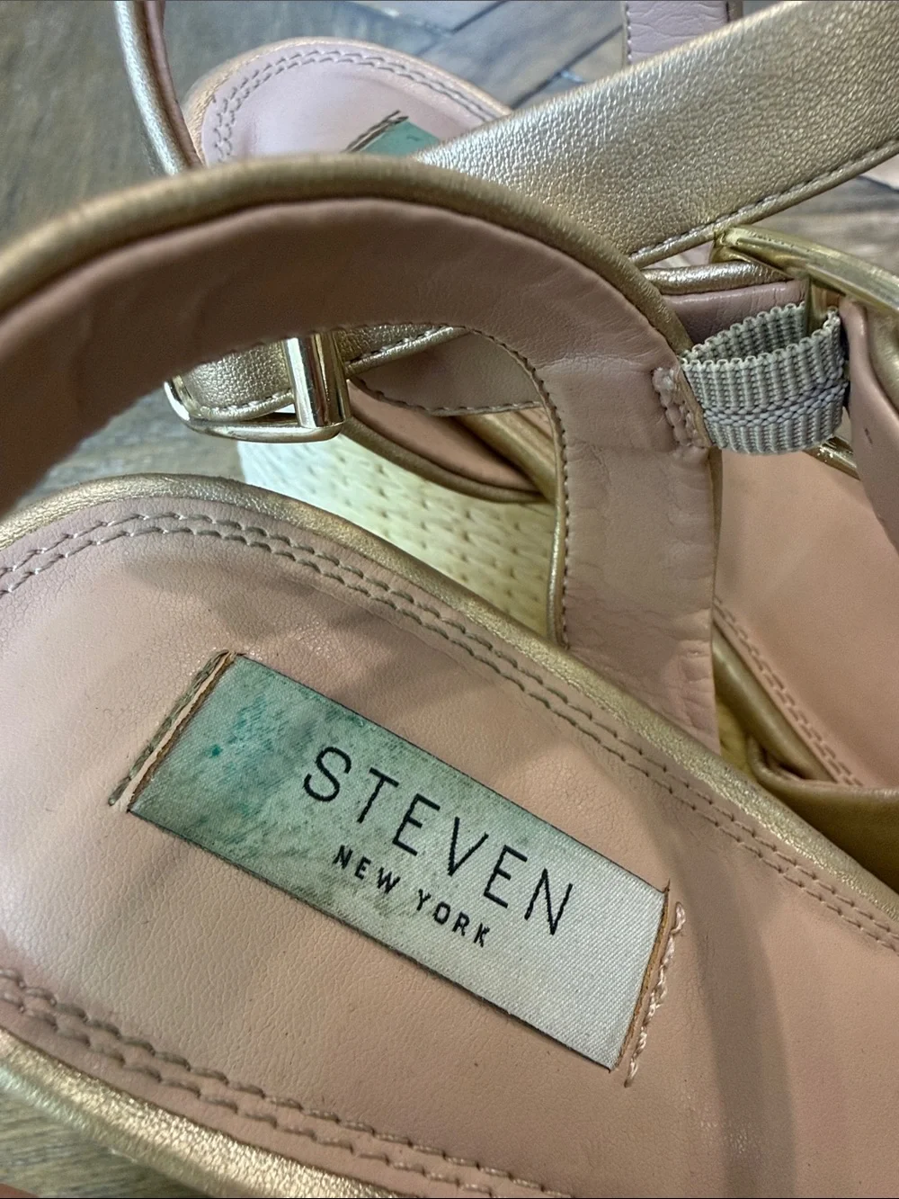 Steven by Steve Madden Gold Daire Espadrille Platform Sandals Women’s Size 8M